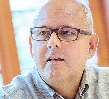 Portrait of professor Markus Tolnay