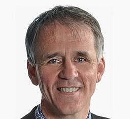 Portrait of professor Christoph Rochlitz